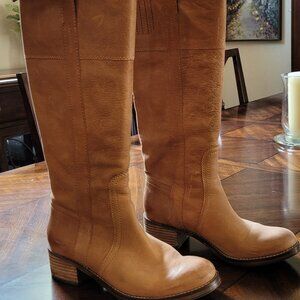 Lucky Brand pull on tan, soft leather boots size 8
